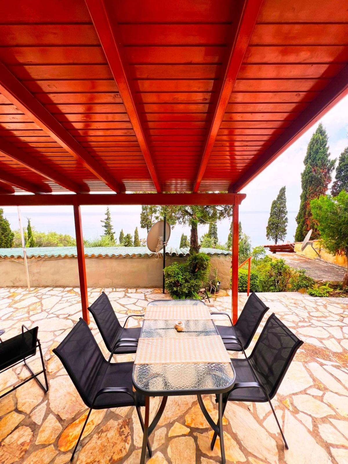Stefanos Apartments By Sv Alians Agios Gordios  Exterior foto